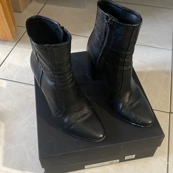 Veronica beard black boots - Picture 2 of 10